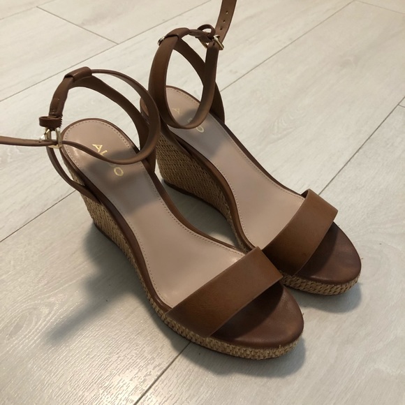 ALDO Wedges - Picture 1 of 6